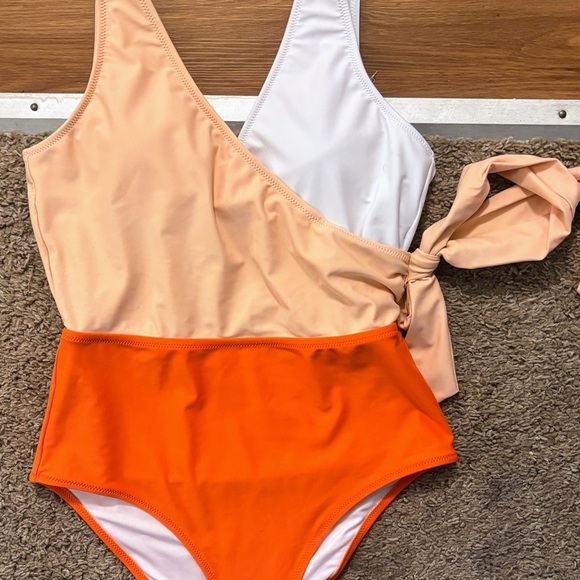 Cupshe NWOT Women One Piece Swimsuit Sm Orange Color Block V-Neck Wrap Front Tie - Picture 7 of 11